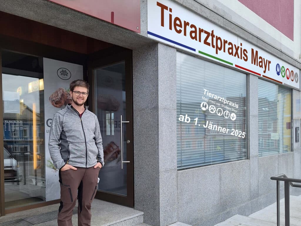 Mag.med.vet. Mathias Mayr
